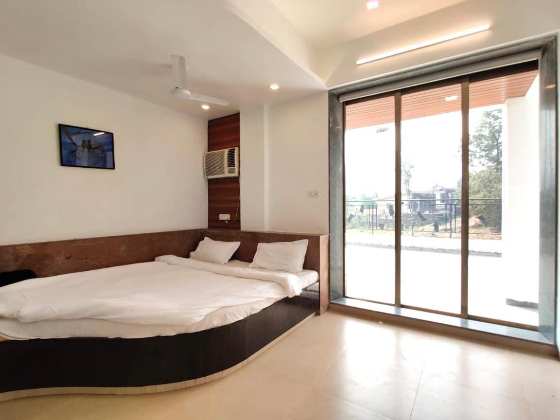Karma - By Pine Villas Lonavala Exterior photo